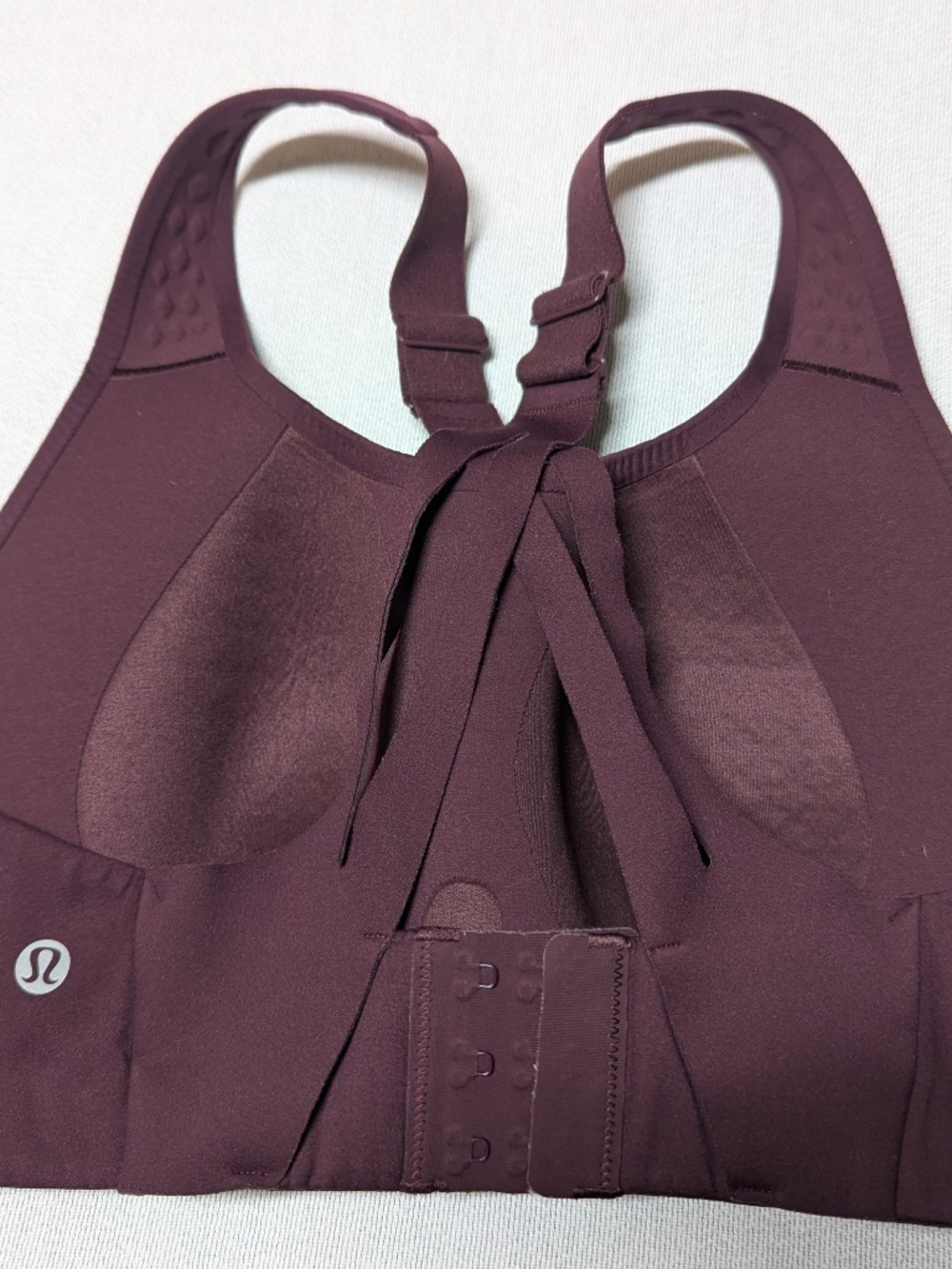 Lululemon AirSupport Bra *High Support - 36C - Picture 4 of 10